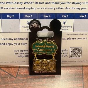 Grinning Ghosts Antiques Pin Disney pin
